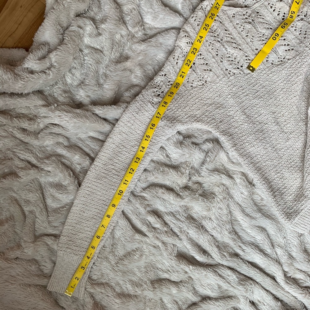 Cream Crochet Top Sweater - Picture 7 of 8
